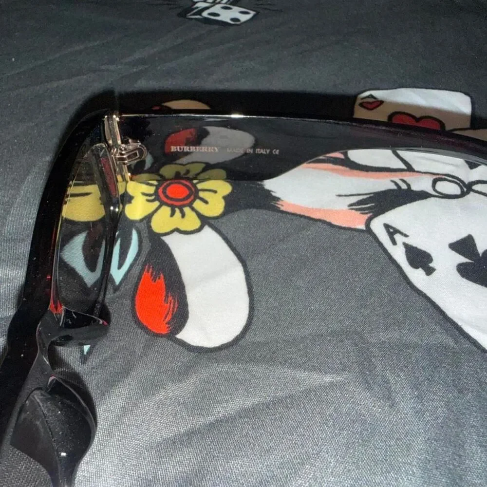 Unbranded Women's Black Sunglasses